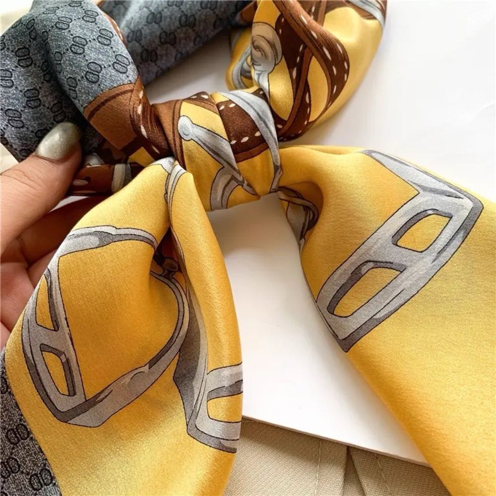 Women Silk-Emulation Elegance Square Scarf - Picture 2 of 9